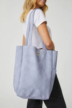 Typo PU Art Tote Bag