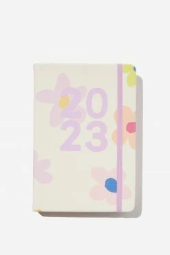 Typo 2023 A5 Daily Buffalo Diary