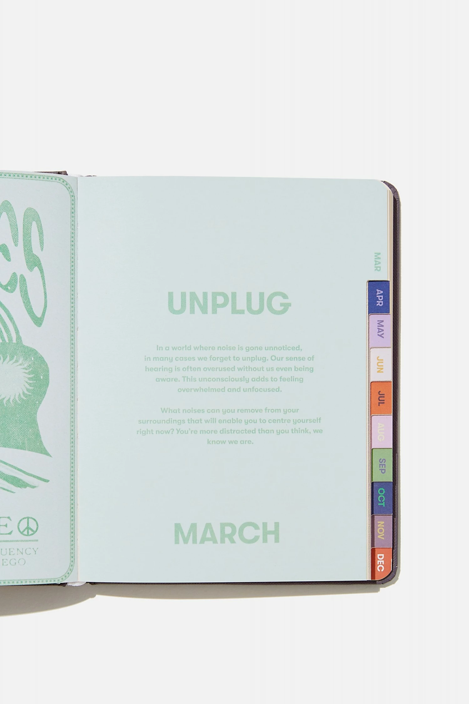 Typo 2023 Small Weekly Wellness Diary 2 Typo 2023 Small Weekly Wellness Diary - Image 2